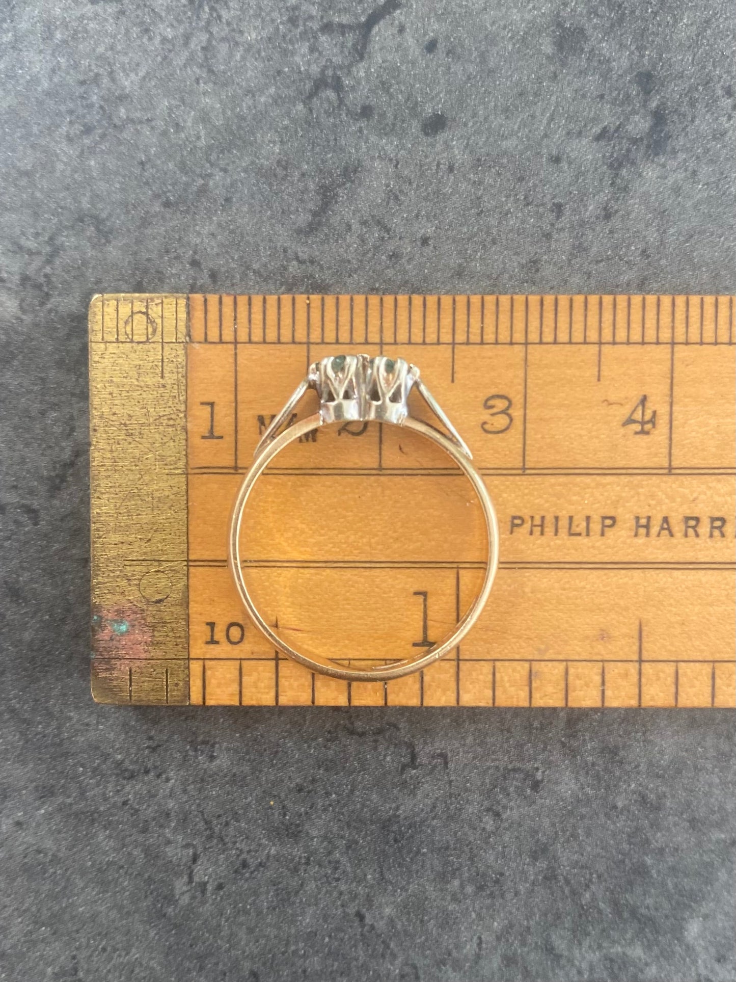 Vintage emerald ring