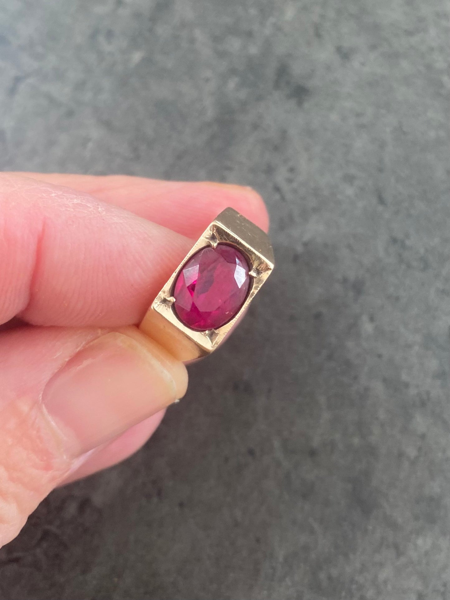 Vintage synthetic Ruby ring