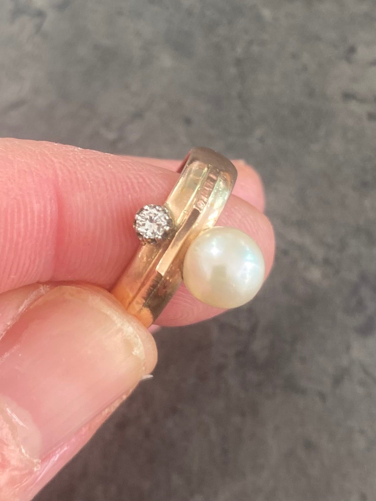 Vintage Pearl and diamond ring