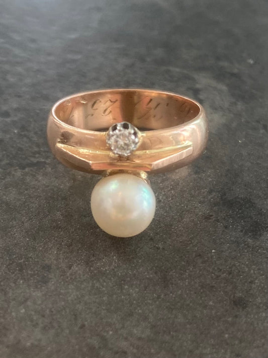 Vintage Pearl and diamond ring